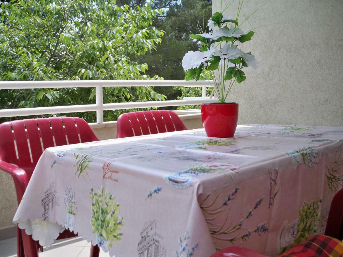 Apartmani Perkovic Baška Voda エクステリア 写真