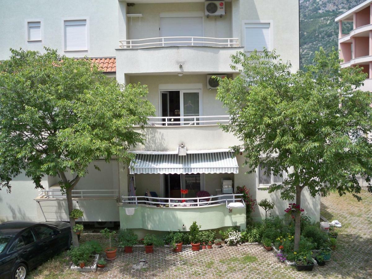 Apartmani Perkovic Baška Voda エクステリア 写真
