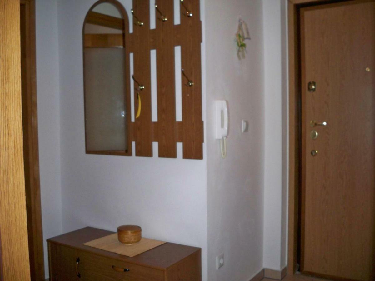 Apartmani Perkovic Baška Voda エクステリア 写真