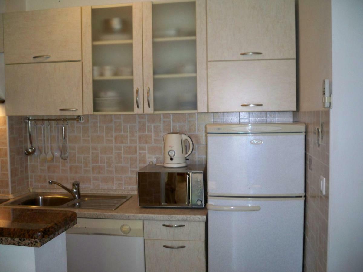 Apartmani Perkovic Baška Voda エクステリア 写真