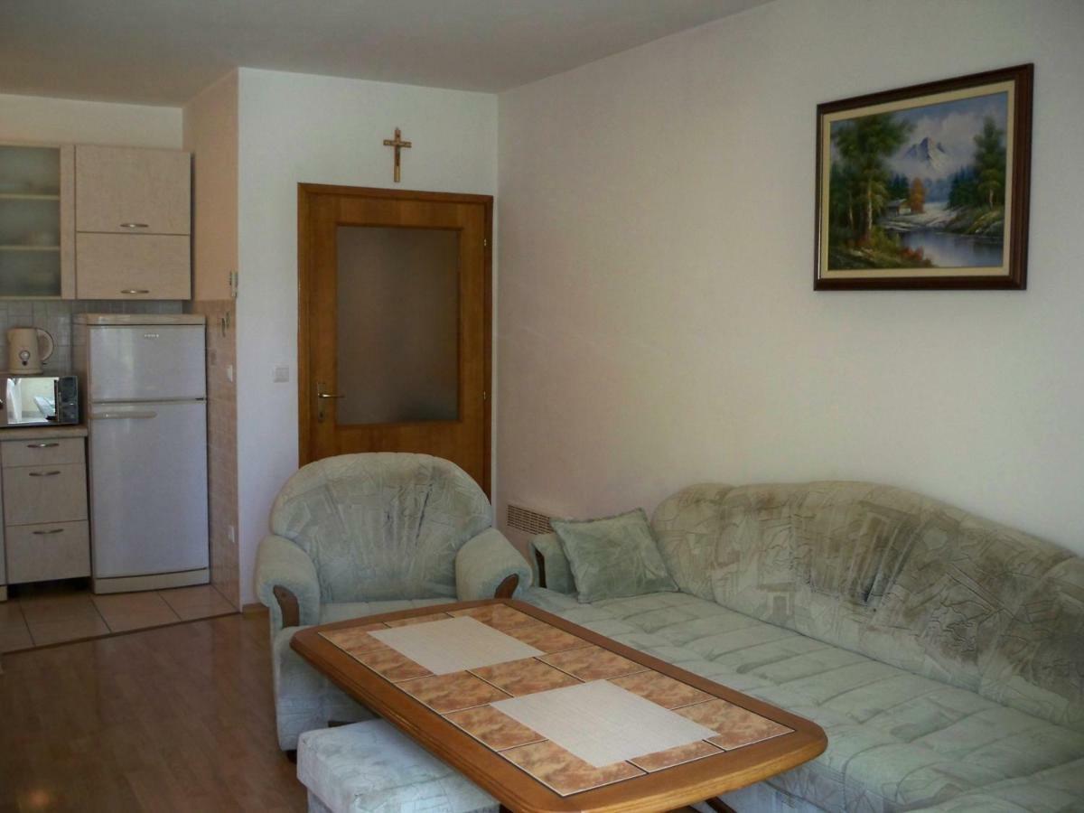 Apartmani Perkovic Baška Voda エクステリア 写真