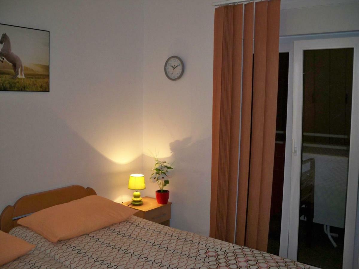 Apartmani Perkovic Baška Voda エクステリア 写真